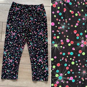 Vintage 80s 90s Fit 2 Win Black Abstract Print Petal Pusher Capri Leggings